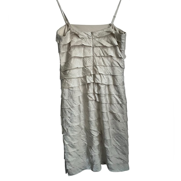 NWT Evan Picone Flattering Cocktail Dress Layered Tiers Fluid Drape - 10 - Picture 2 of 8